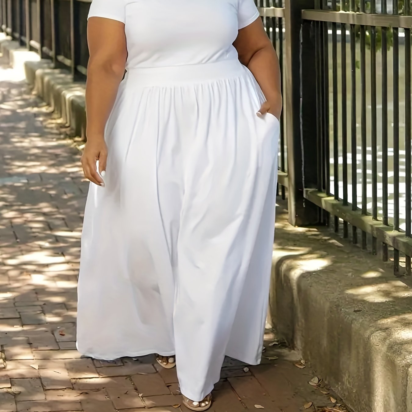 Stretchy solid maxi dress for plus size women with short sleeves