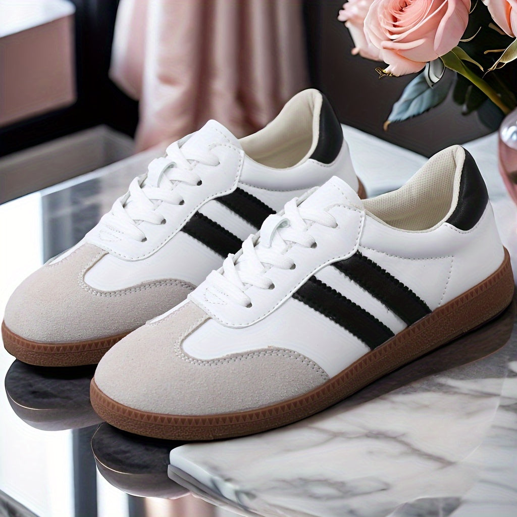 Women's Striped Flat Sneakers, Casual Lace Up Outdoor Shoes.