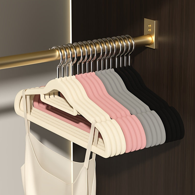 High-quality, non-marking flocked organizer hanger designed for home use with anti-slip features.