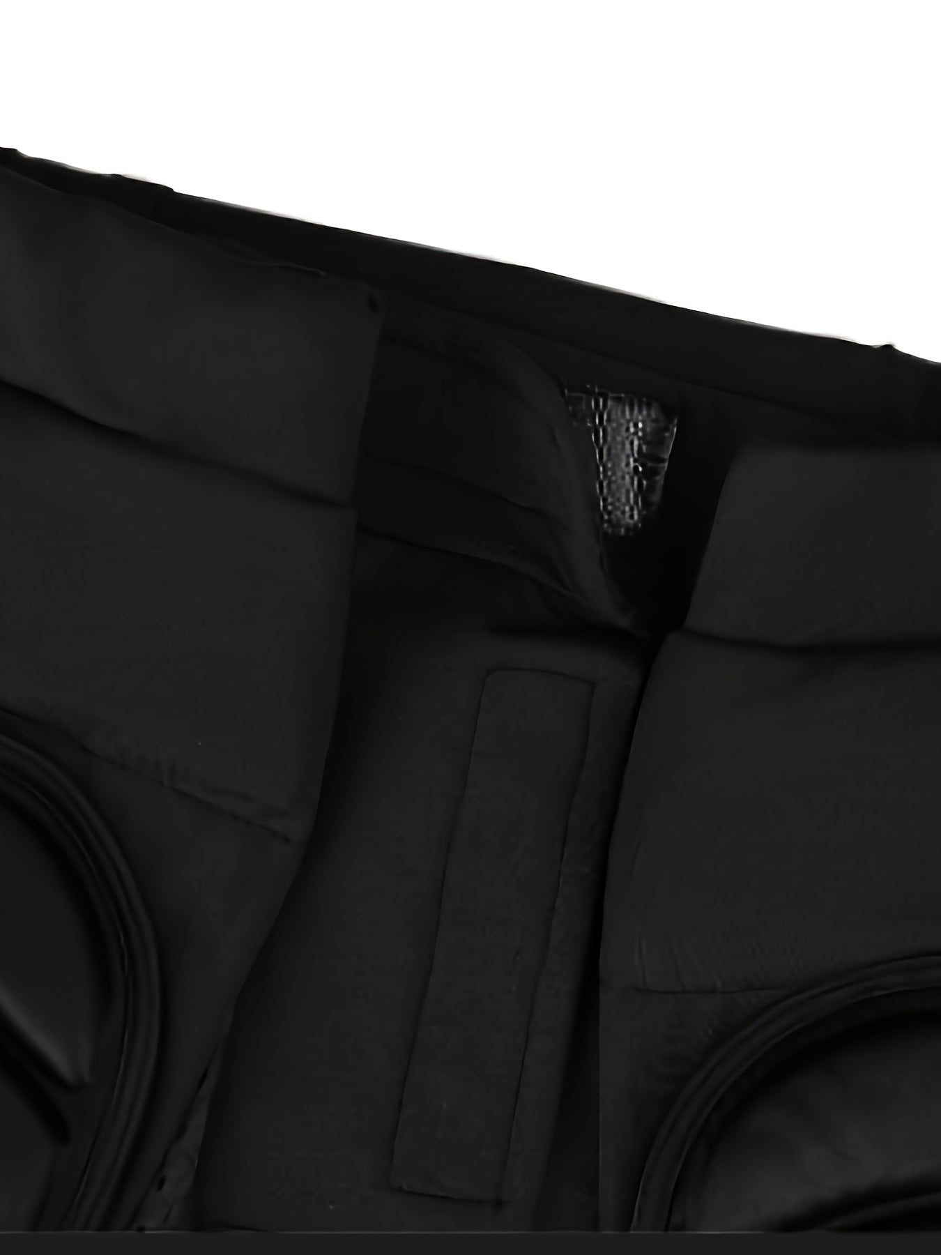 Protective pants for various activities like skating, ice hockey, and motorcycling, with impact resistance and shock absorption for outdoor rides.