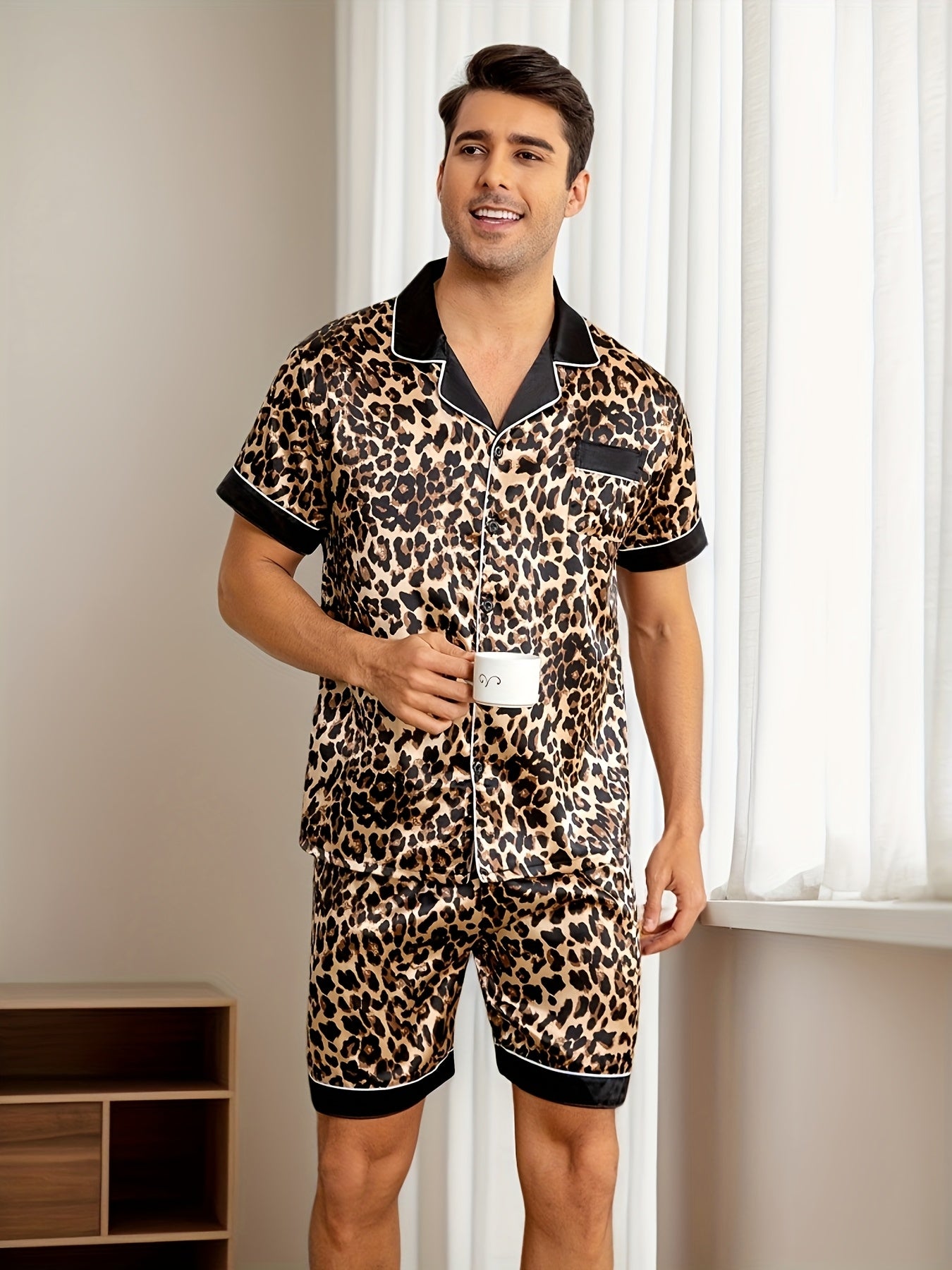 Men's Summer Pajamas Set with Reversible Collar and Short Sleeves, Cool and Breathable fabric, Skin-friendly, Simple Style