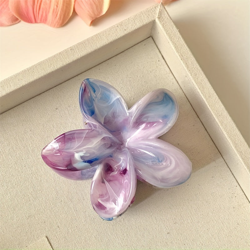 Fashion Women's Tie-Dye Hair Clips - Beach Vacation Hair Accessories - Large Hair Claw Hairpin - Ideal for Women, Girls, and Photo Props.