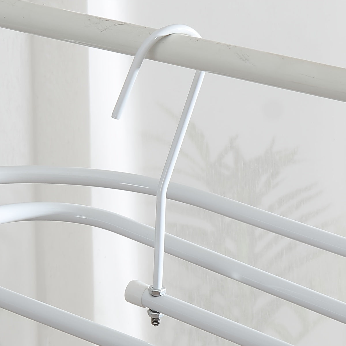 Top Pick: Metal Spiral Clothes Drying Rack with 360-Degree Rotation, Ideal for Drying Bed Sheets and Quilts at Home