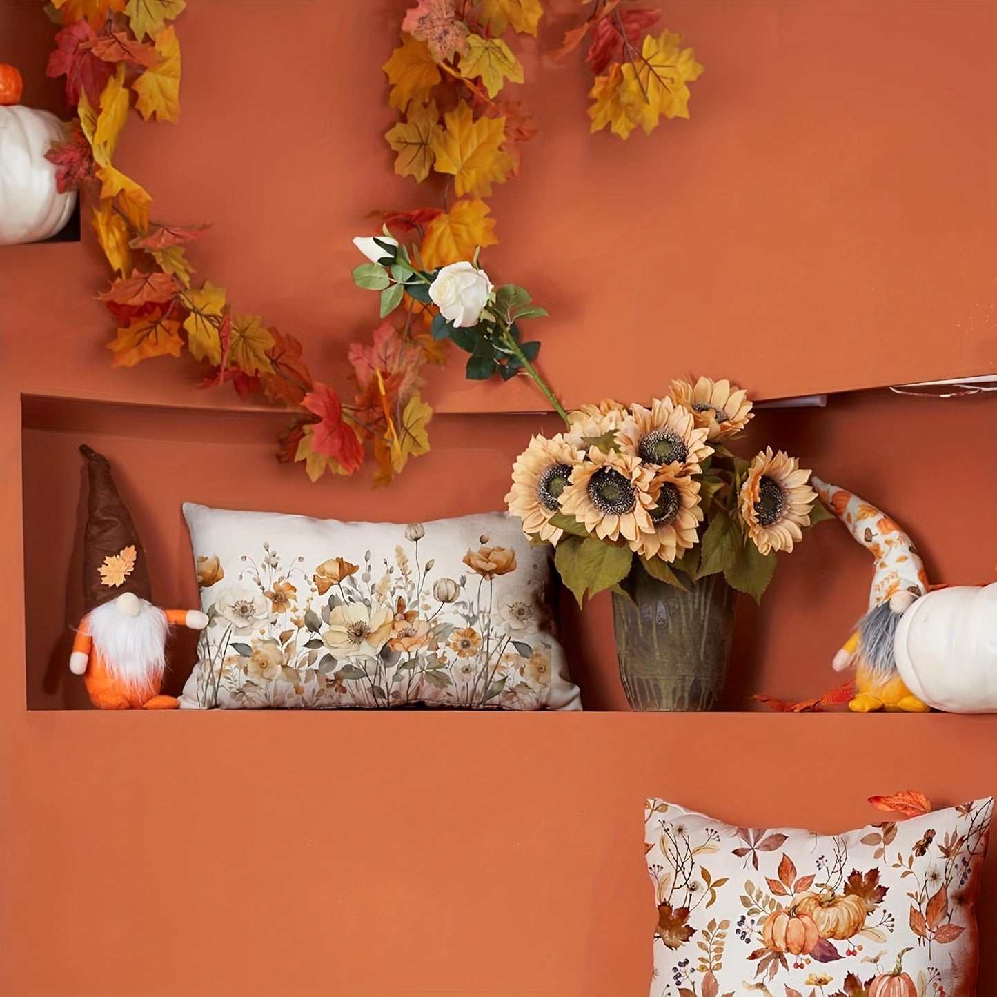 Elegant Fall Thanksgiving Pillow Cover in Orange and White Floral Design - 30.48x50.8 cm, Made of Linen Blend with Zip Closure - Ideal for Adding a Touch of Style to Your Home and Couch