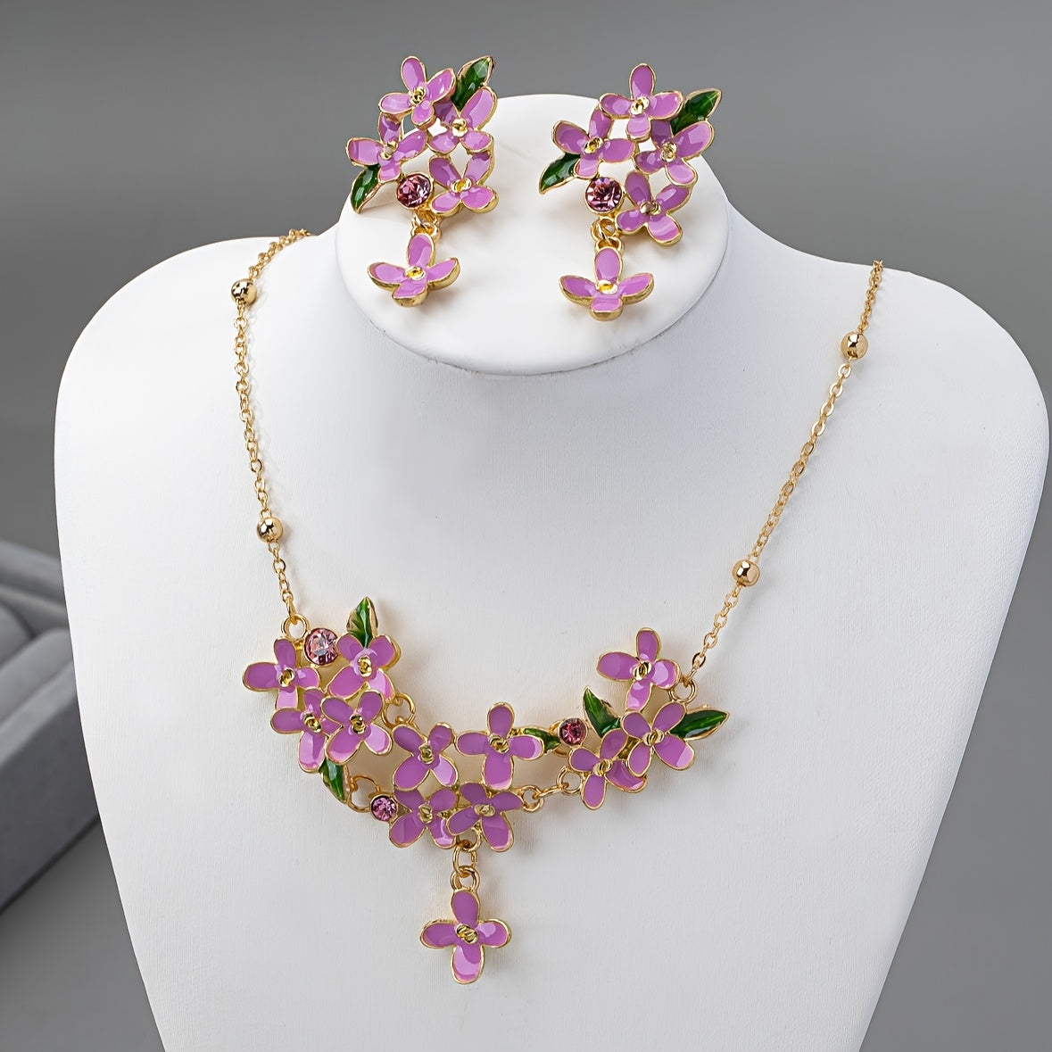 Enchanting Lilac Flower Enamel Jewelry Set - Necklace & Earrings, Ideal for Birthday Celebrations, Romantic Dates, Social Gatherings, and Stylish Everyday Wear