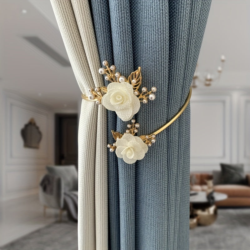 Enhance Your Home Decor with this Elegant Metal Faux Pearl Curtain Holdback Featuring a Three-dimensional Flower Design - Ideal for Dressing up Your Bedroom, Office, Kitchen, Living Room, and Study - Elevate Your Space with a Touch of Luxury.