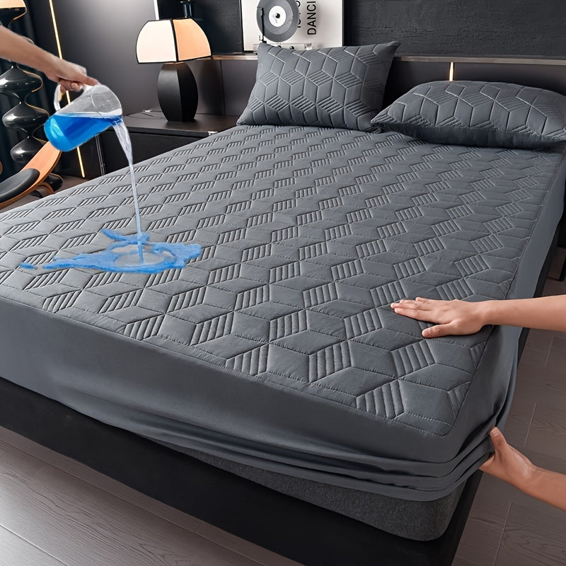 Waterproof mattress protector cover, machine washable with soft comfort fit. Suitable for hotel, living room, or bedroom. Made with polyester outer and PU inner, quilted with twill weave