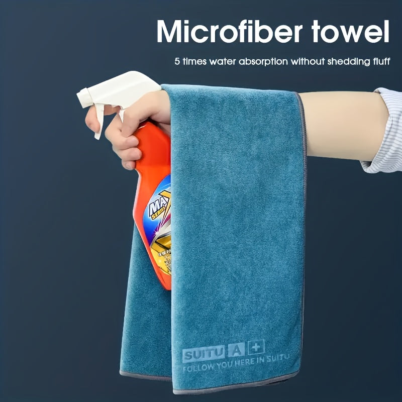 Highly absorbent microfiber towel for car washing, suitable for interiors and glass.