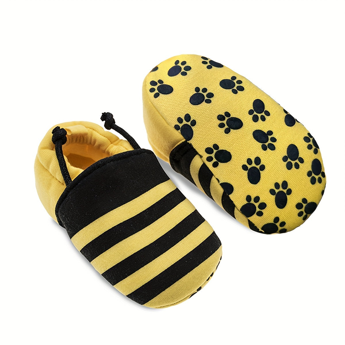 Baby slip-on walking shoes with cute bee cartoon design, fabric upper, cloth insole, and fabric sole suitable for all seasons.