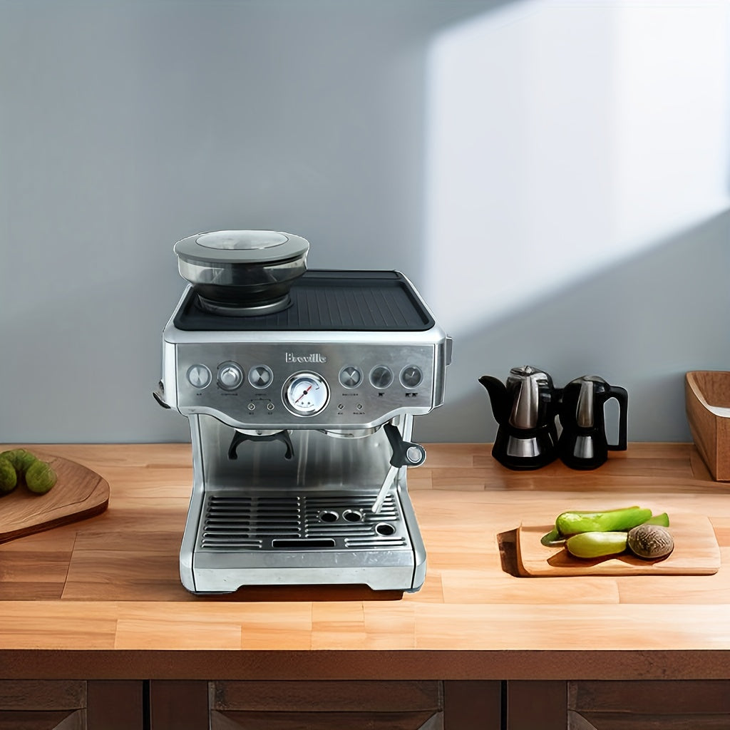 Возьмите в руки коврик для кофе Breville Barista Pro — пищевой верхний коврик, предназначенный для кофемашины Breville 870/880. Этот водонепроницаемый и термостойкий нескользящий коврик из силикагеля — идеальный аксессуар для вашей кофеварки.