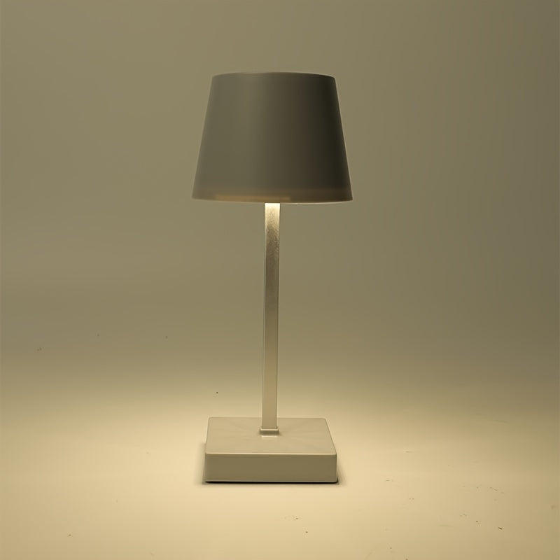 Adjustable brightness retro touch table lamp, ideal for various settings such as restaurants, living rooms, bedrooms, and bars.