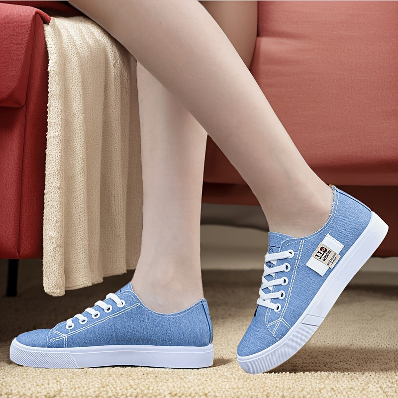 1 pair of women's casual canvas sneakers with round toe, lace-up design, lightweight rubber sole, and fabric insole.