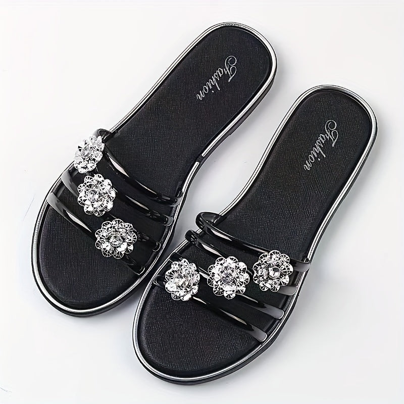 Stylish summer outdoor slippers with flower beach sandals and casual flip-flops.