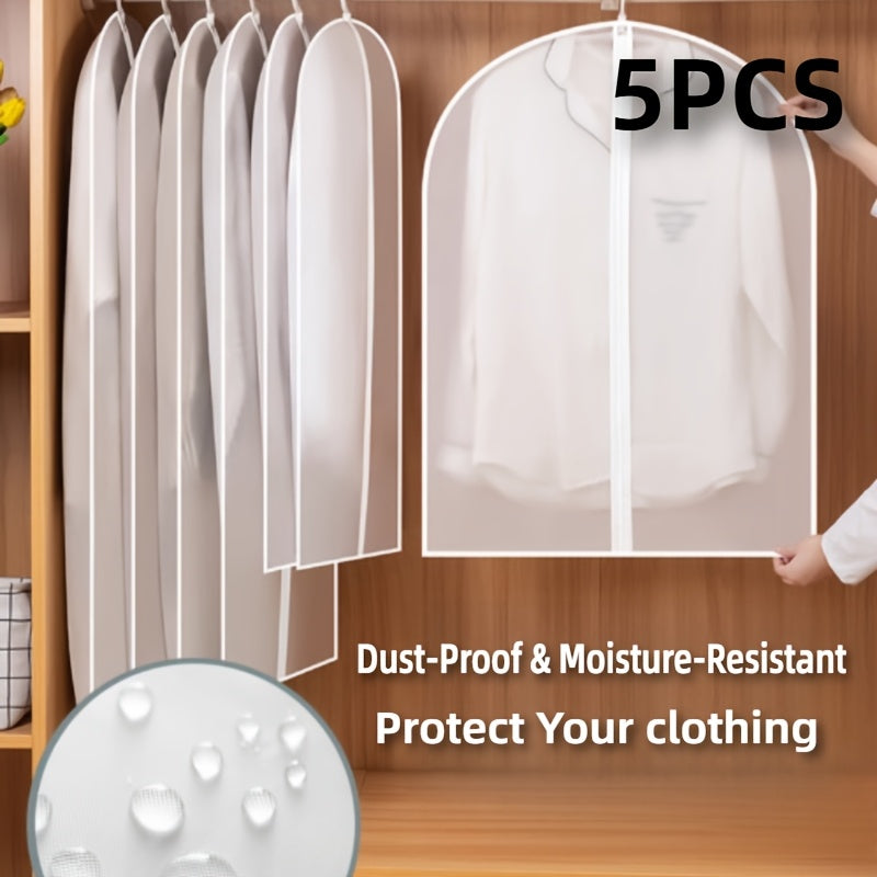 Protect your suits and dresses with this 5-piece set of transparent dust covers. These waterproof, zippered storage bags are perfect for keeping your clothing organized and are ideal for both Christmas and Halloween.