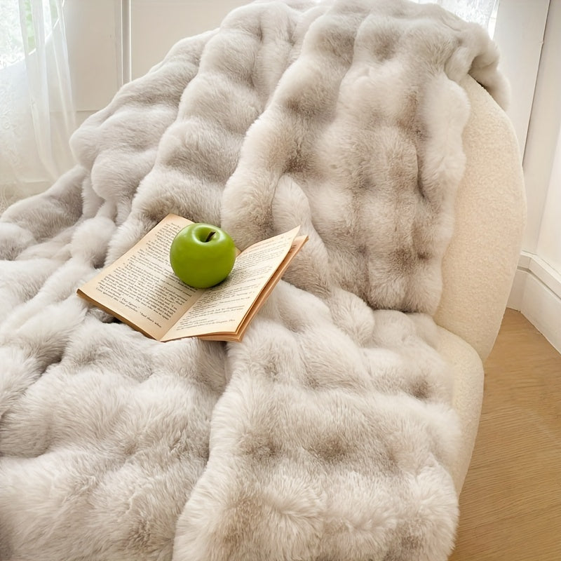 Luxurious Faux Rabbit Fur Weighted Blanket - High GSM, Cozy and Soft for Sofa, Couch, and Bed - Elegant Fluffy Decoration - Heavy and Warm Blanket, Perfect Easter Gift