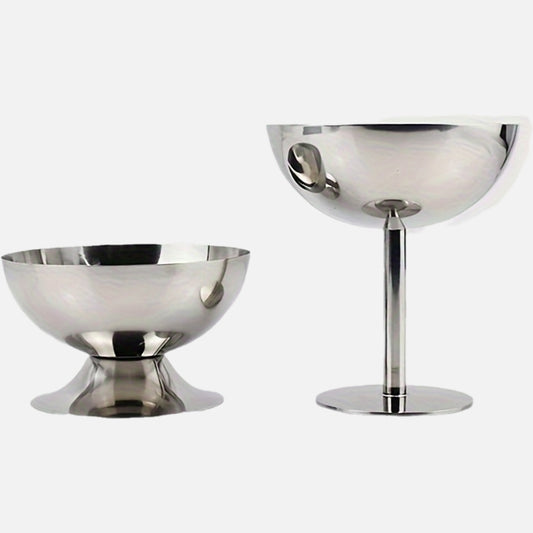 Stainless steel ice cream cup, suitable for desserts and fruit salads in home or professional kitchens.