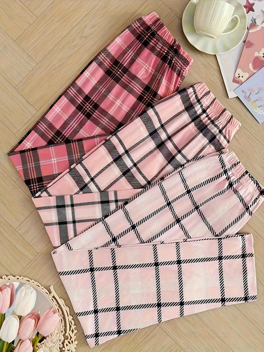 Women's plaid sleepwear pants set in pink and white checkered pattern for summer 2024. Includes elastic waistband for all-season comfort. Machine washable pajama set.