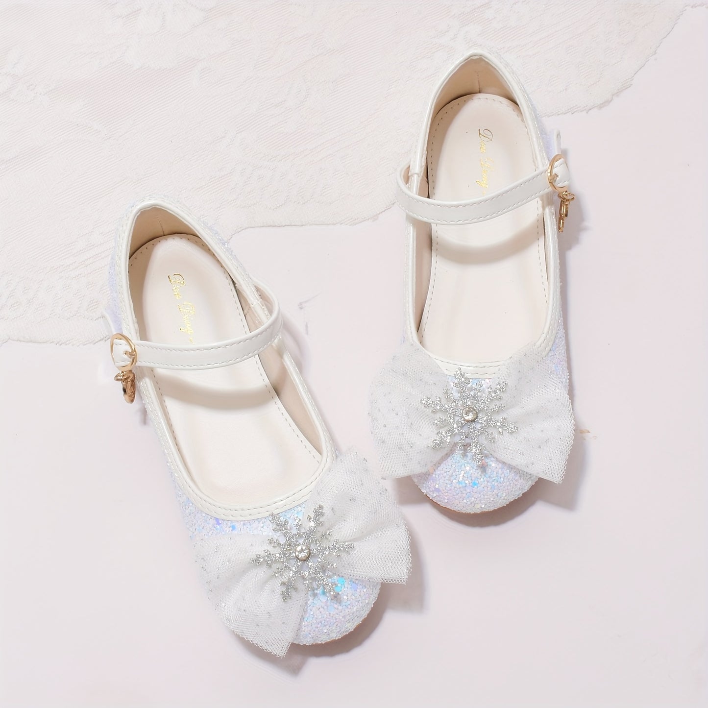 New blue crystal shoes for girls, perfect for little princesses with soft soles.