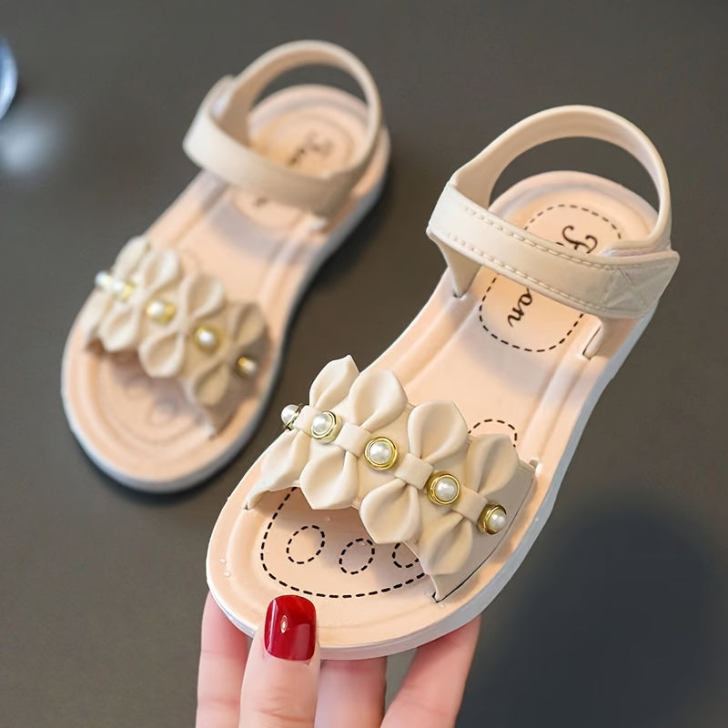 New in 2025: Girls' summer sandals with princess floral design, non-slip PVC sole, magic tape closure. For toddlers 1-5 years old. Perfect for beach days.