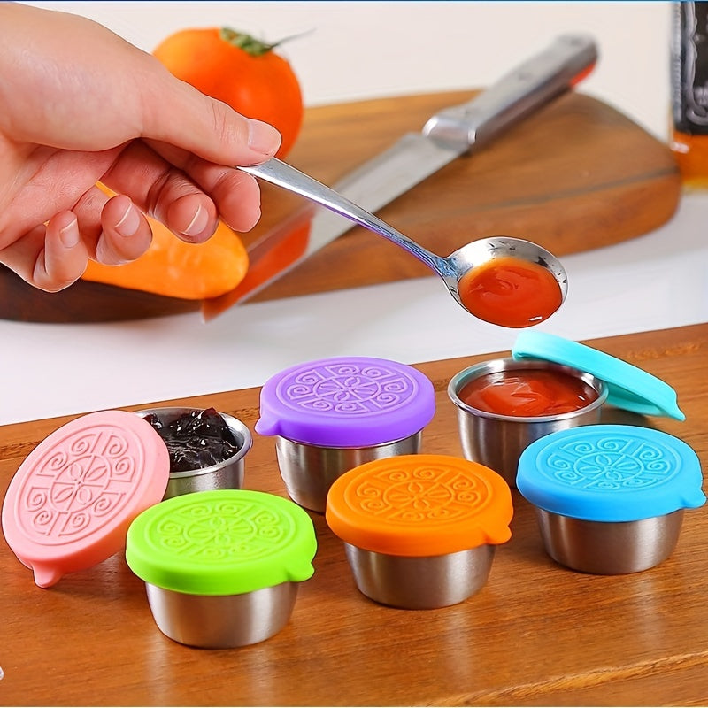 1pc/6pcs of 1.6oz reusable sauce cups with leakproof silicone lids, perfect for salad dressing on-the-go. Ideal for school, bento lunch boxes, restaurants, picnics, and travel. Stainless steel condiment cups.