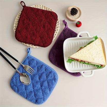 Kitchen set including 3 pieces of anti-scald towel cloth, insulation pads, microwave gloves, and pot mat. Made of silvery coated fabric in plain color.