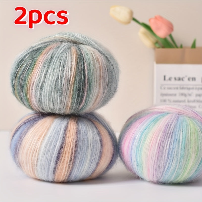 2 bundles of gradient wool horse sea yarn; 100g each, 350 meters in length. Ideal for DIY hand-knitted scarves, clothes, and hats.