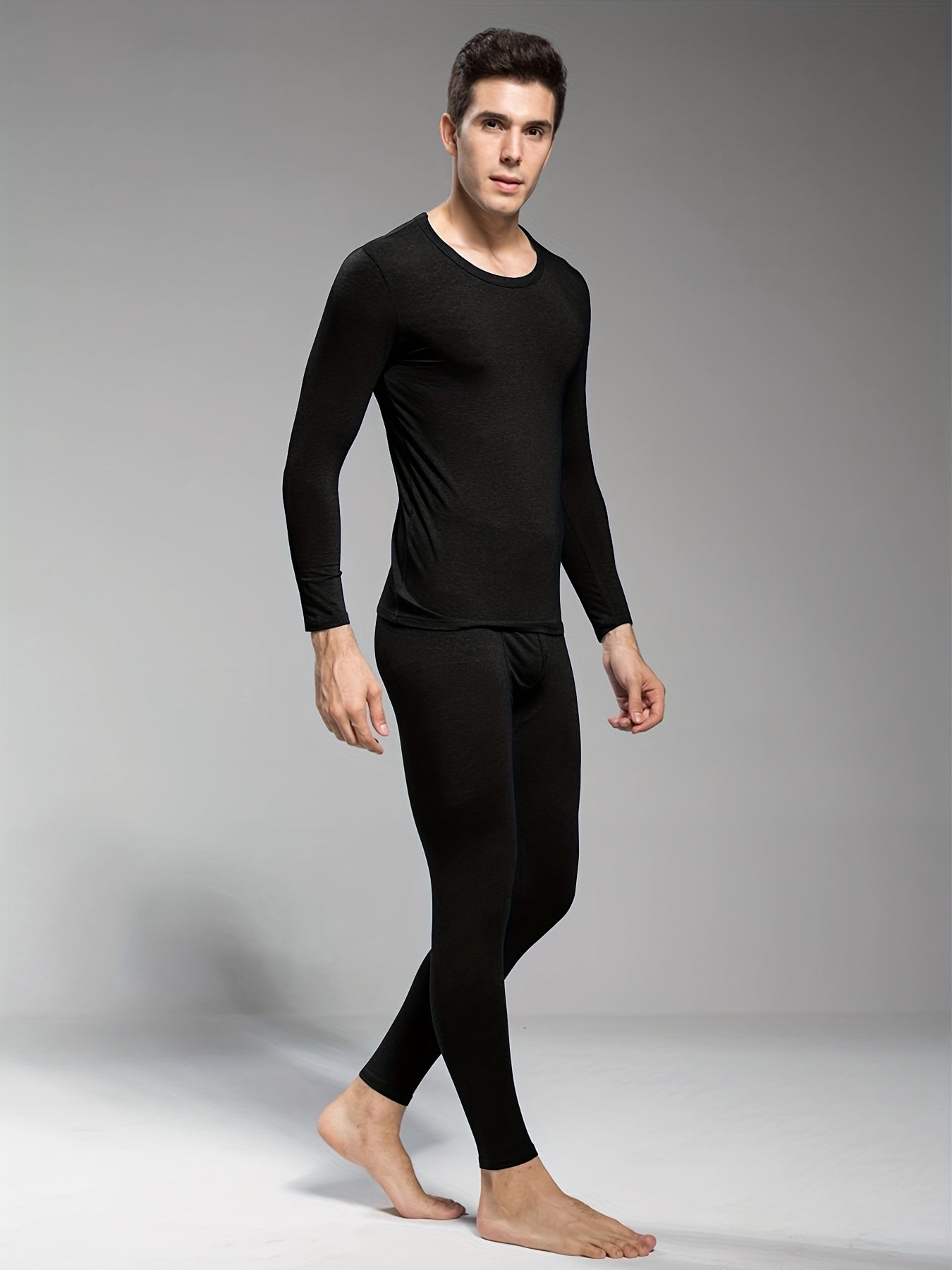 Men's warm underwear set for autumn and winter, with pants and round neck top for adults and teenagers.