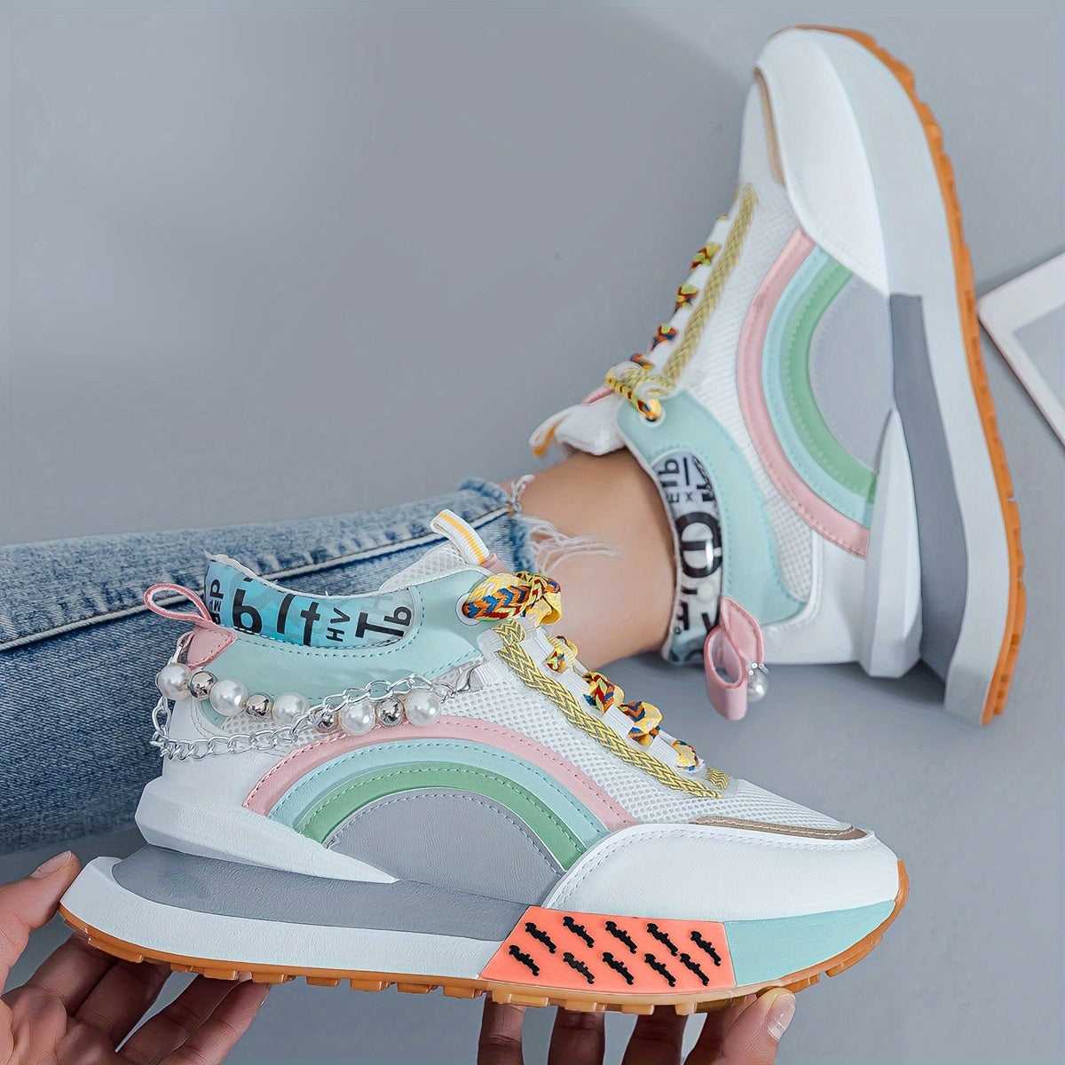 Women's fashion sneakers with sparkling bead chain, breathable mesh, lace-up design for all seasons.