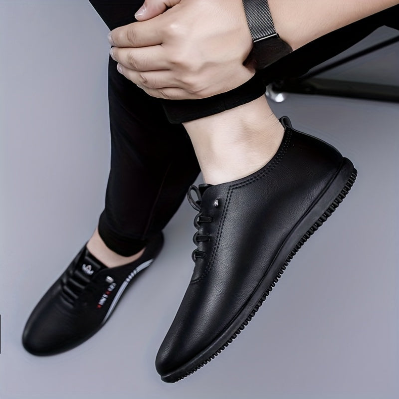 Casual lace-up men's business shoes for formal occasions.