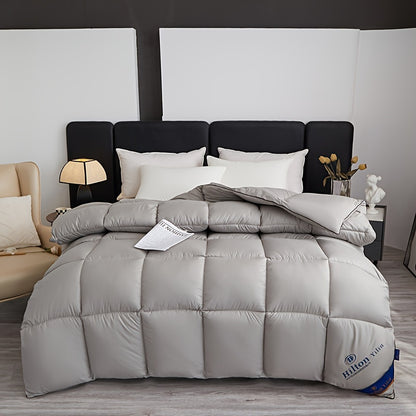 Hilton Style Quilt - Soft and Fluffy Bedding for All-Season Comfort, Polyester Filling with Bedroom Décor.