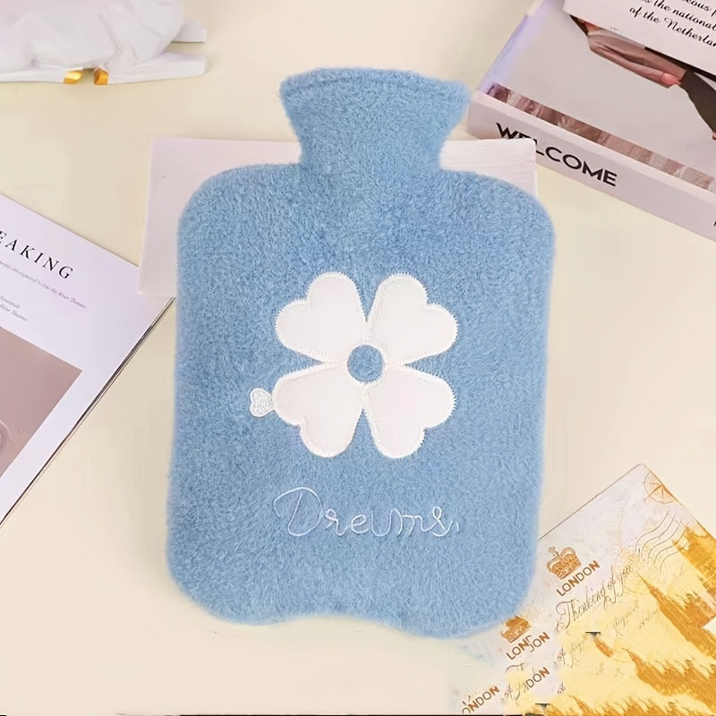 Large Capacity Hot Water Bag with 1000ml capacity, perfect for hot compress on cold hands and feet during winter. This portable hot water bag is made of thick plastic and comes with a detachable fluff cover. It is a must-have essential for the winter