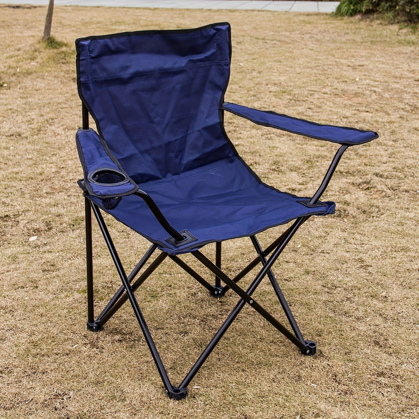 Portable picnic camping chair with carrying bag, water cup holder, and foldable design.