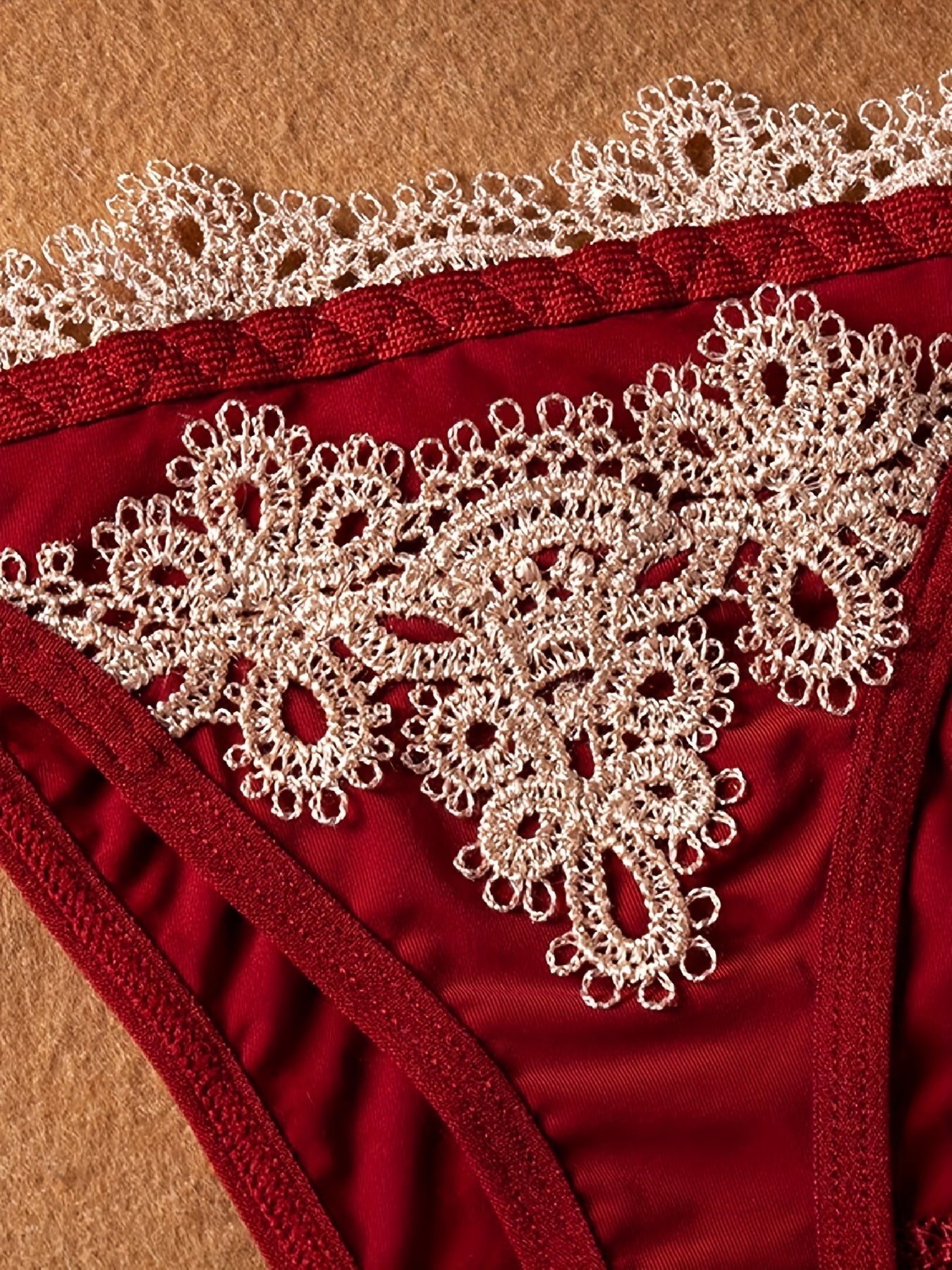 Silky seamless lace thongs, one size fits all, suitable for S/M/L.