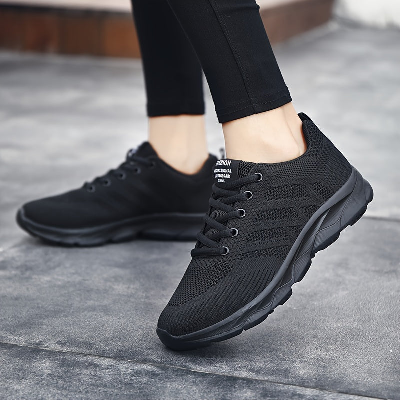 Breathable women's sneakers for casual outdoor activities, lightweight and low-top for running.