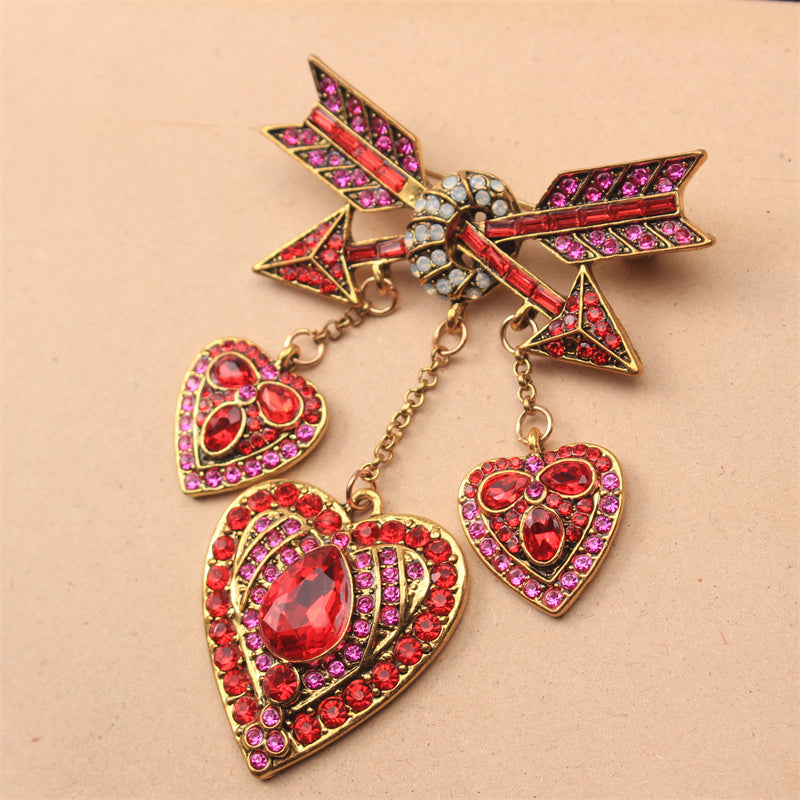 Chic and Opulent Rhinestone Enamel Heart Brooch, Love Arrow Pin, Unique Simulation Modeling Accessory with Stylish Fringe Detail