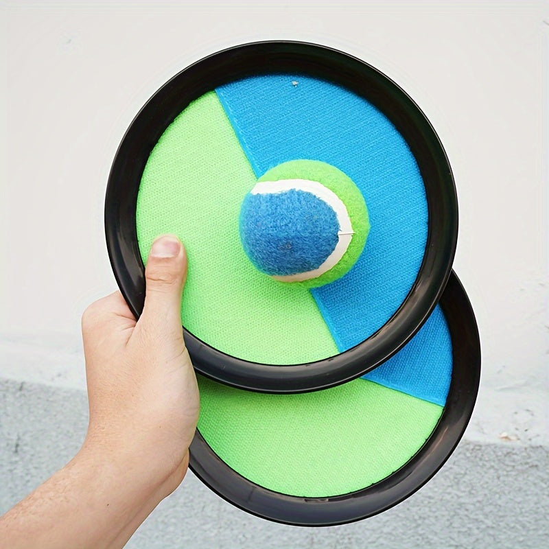 Kids Sticky Ball set with 19cm mixed color plastic fly disc and suction cup for interactive throw and catch game. Great for school and family fun activities.