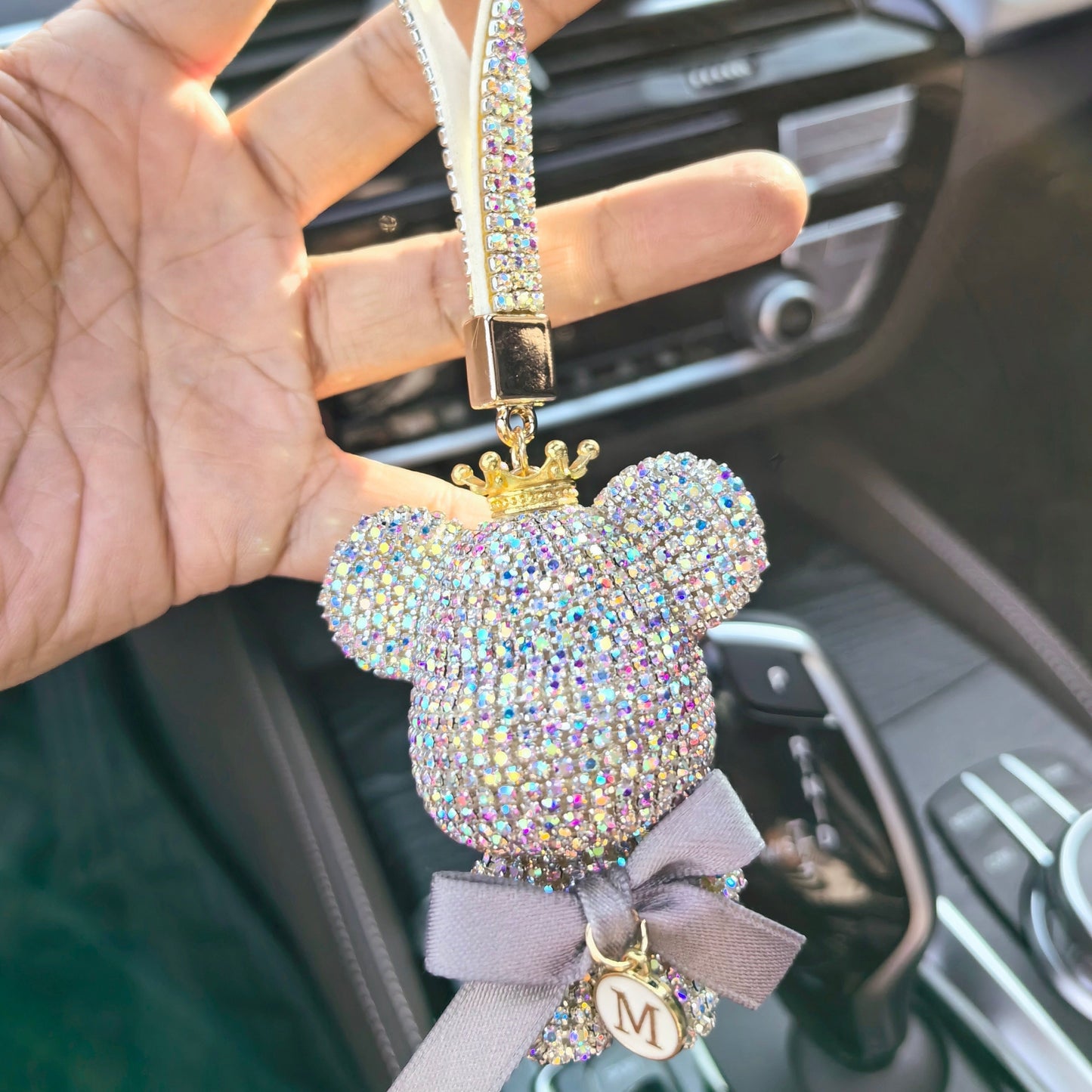 Rhinestone Bear Keychain - Adorable Cartoon Animal Keychain with Metal Ring for Bags, Backpacks, Cars, or Keys - Perfect Gift for Women and Girls