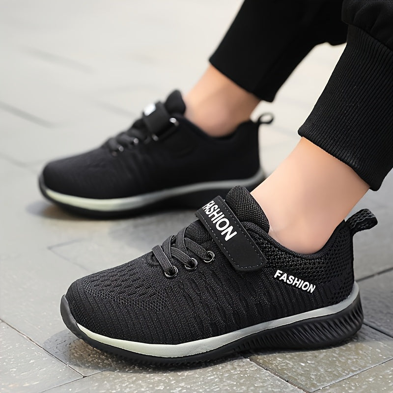 Casual, comfortable low top woven shoes for boys, perfect for spring, summer, and autumn.