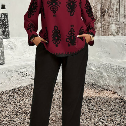 Casual countryside print top and pants set, ideal for elegant autumn evenings.