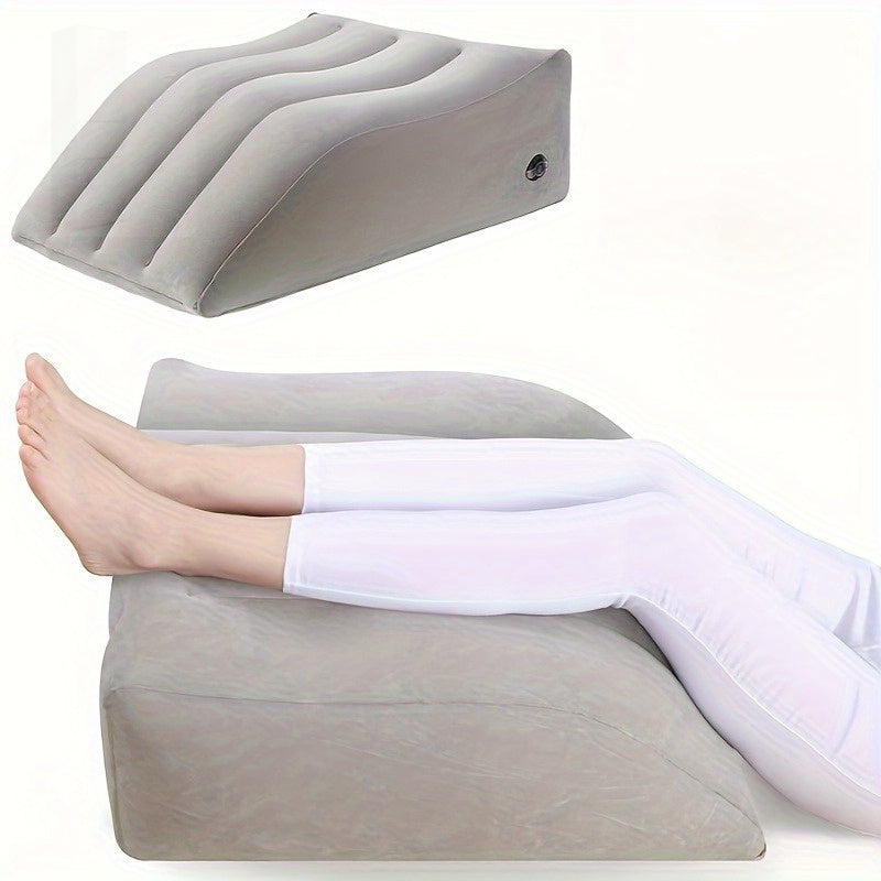 Introducing the Inflatable Leg Support Pillow featuring a new nozzle design! Made from polyester fiber, this 1pc pillow is perfect for muscle relaxation, comfortable leg positioning, naps, injury recovery, and more. Suitable for adults aged 18 and up.