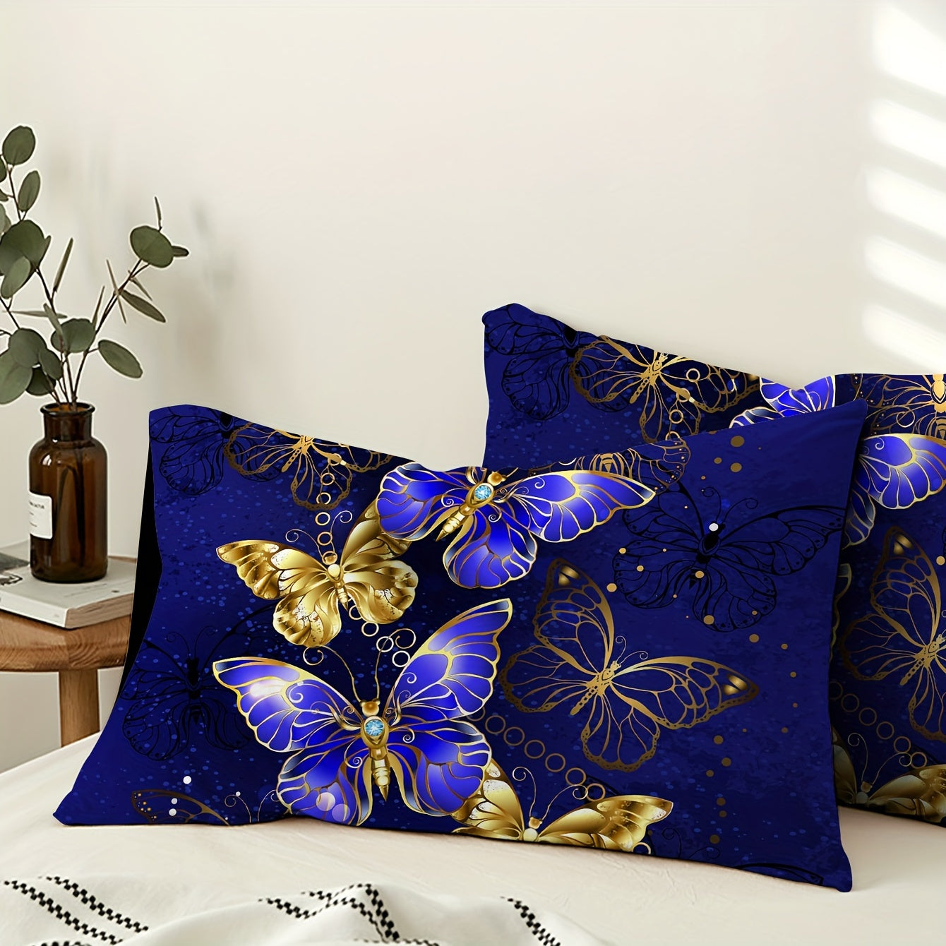 Set of 2 Glow-in-the-Dark Butterfly Pillowcases - Luxuriously Soft, Breathable & Stylish Envelope Covers for Bedroom and Sofa Decorating, Easy to Clean with Machine Wash