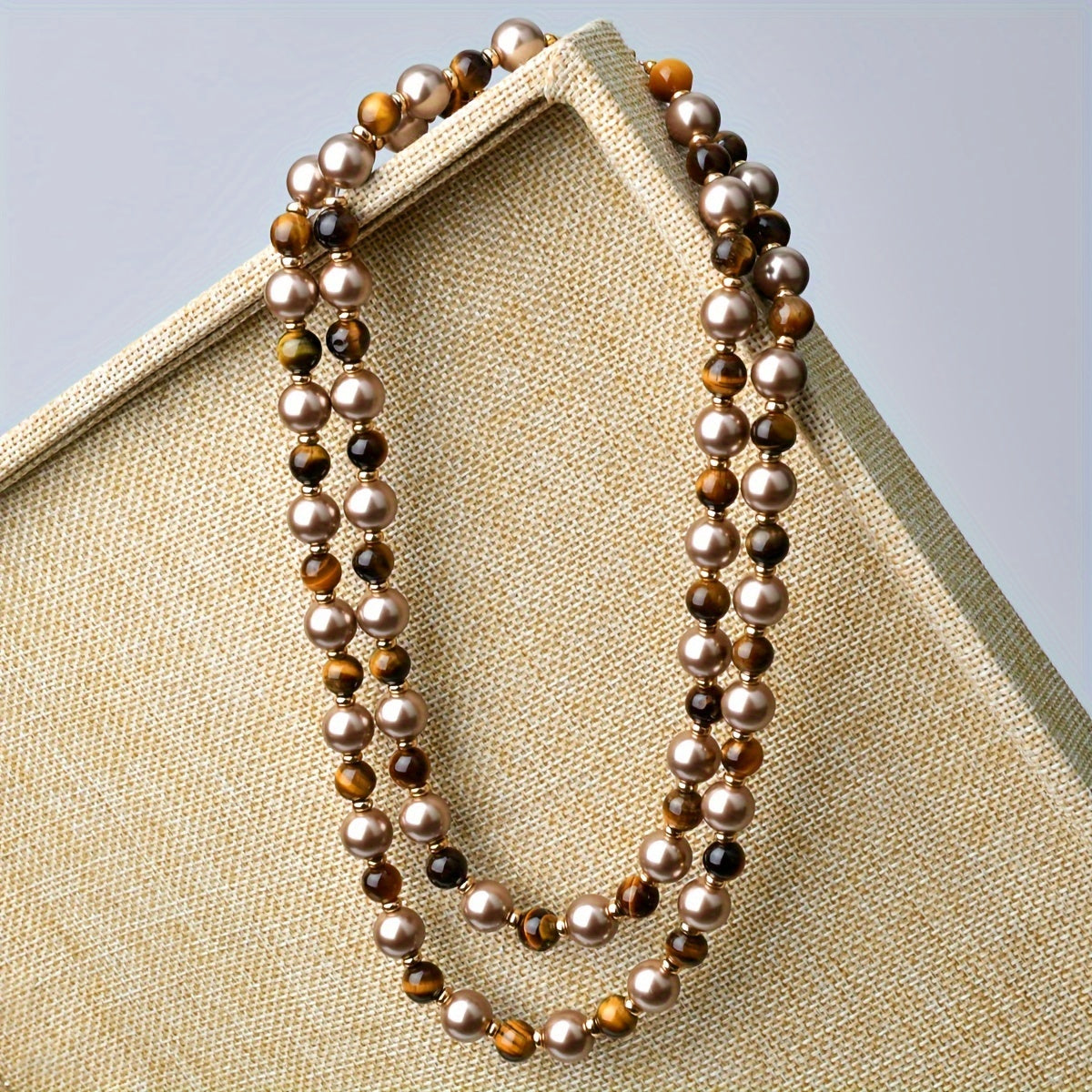 Vintage Bohemian Tiger Eye Stone and Glass Pearl Beaded Necklace - A Versatile Fashion Statement for Any Occasion, Perfect Gift for Loved Ones During the Colder Months.