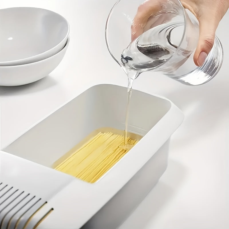 This essential kitchen gadget is perfect for quick meals in apartments and dorms. The heat-resistant Microwave Pasta Cooker with Strainer is made of easy-clean plastic and is designed for hassle-free noodle steaming.