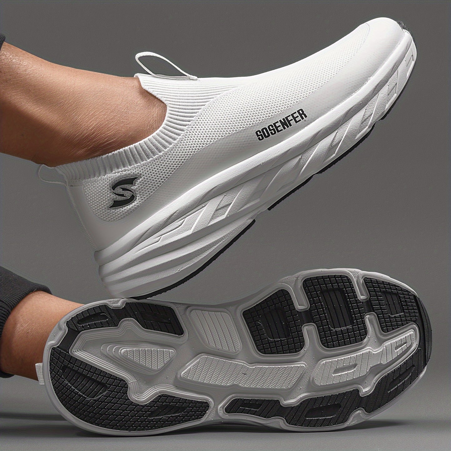 Men's non-slip road running shoes. Comfortable and breathable for indoor and outdoor use.