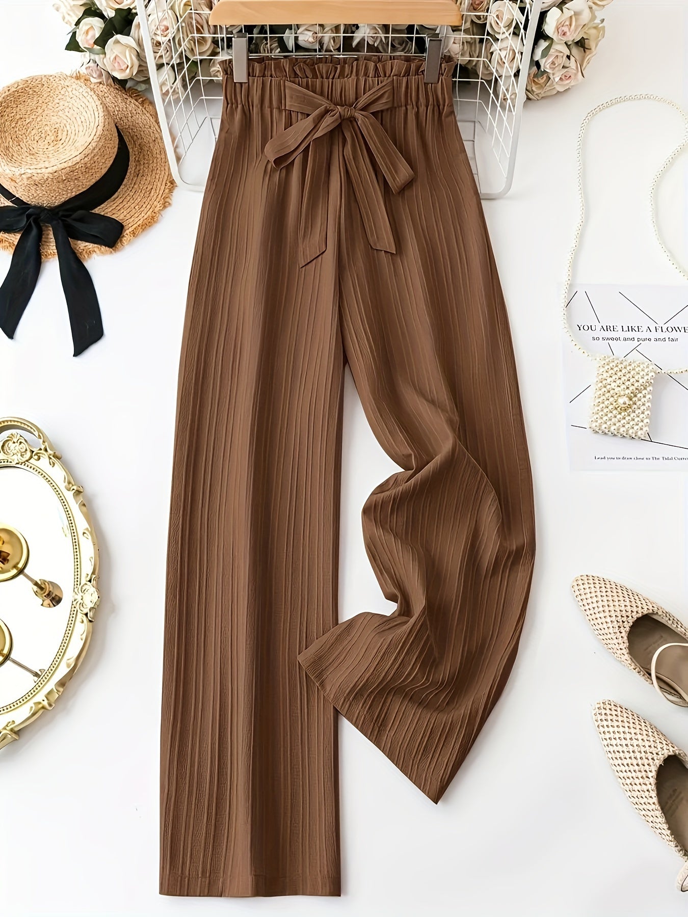 Pleated polyester pants for women with solid color, wide leg, belted style. Suitable for spring/summer/autumn seasons.