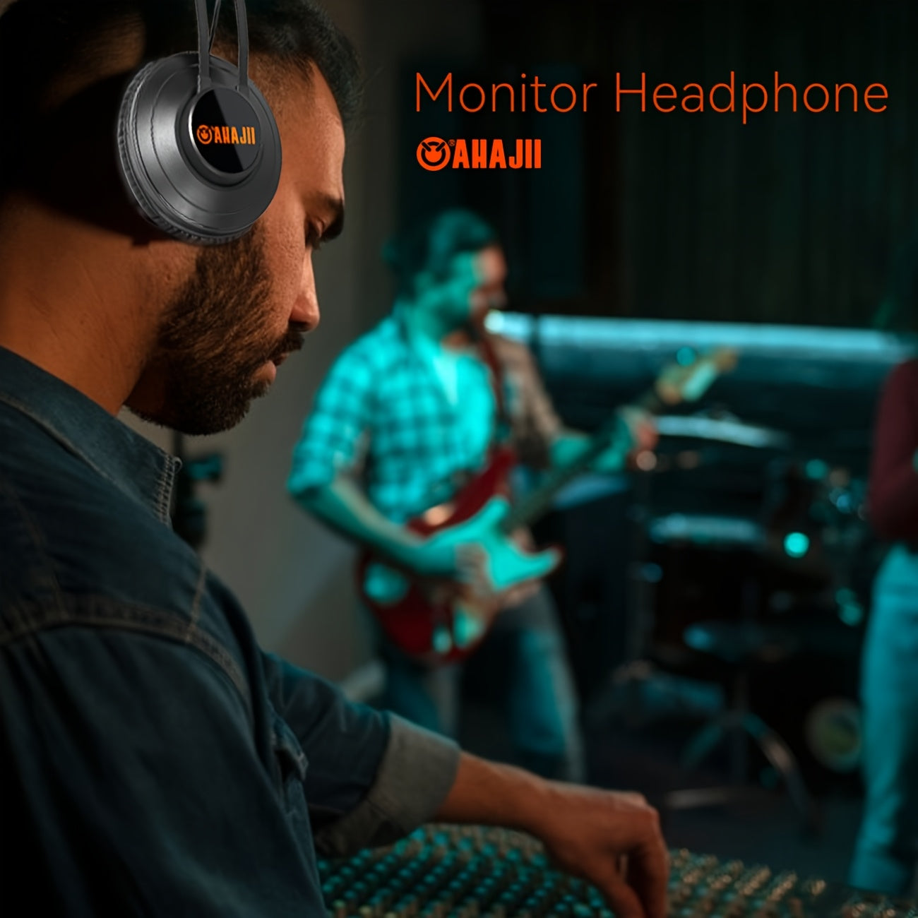 AHAJII AH02 Wired Studio Monitor Headphones with noise cancelling, hi-fi sound, detachable design, and cables. Suitable for recording, guitar, mixer, podcast, DJ, keyboard practice.