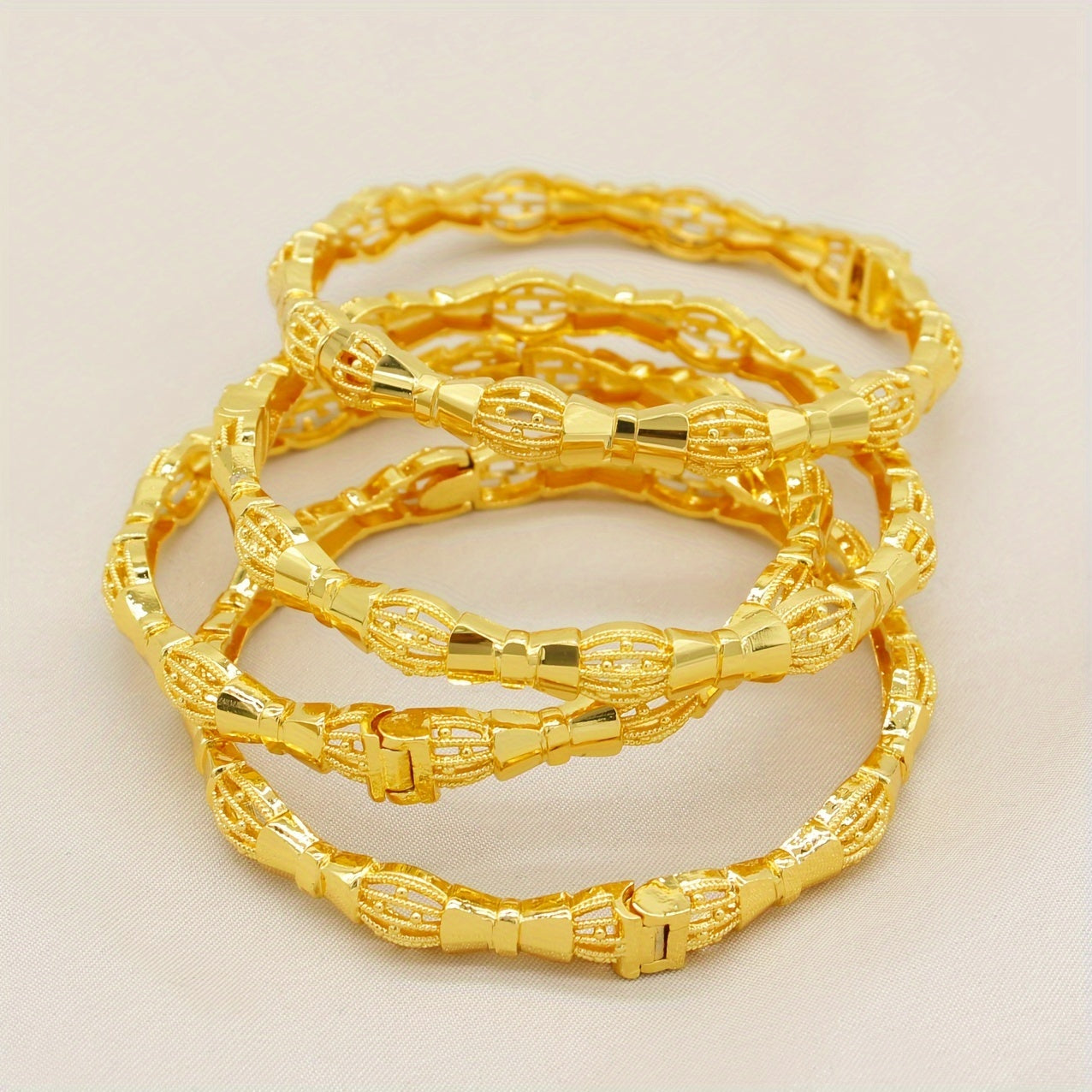 Luxury Bollywood Style Wedding & Banquet Jewelry Set of 4 Golden Plated Copper Bracelets for Women