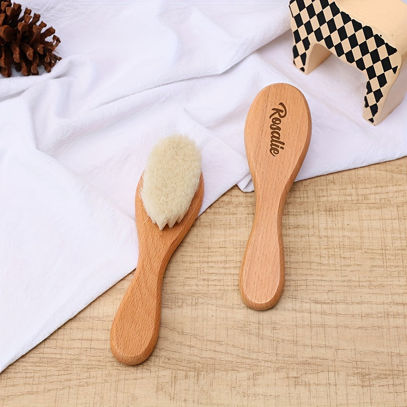 Personalized hair brush with engraving - the perfect keepsake gift for Mom.