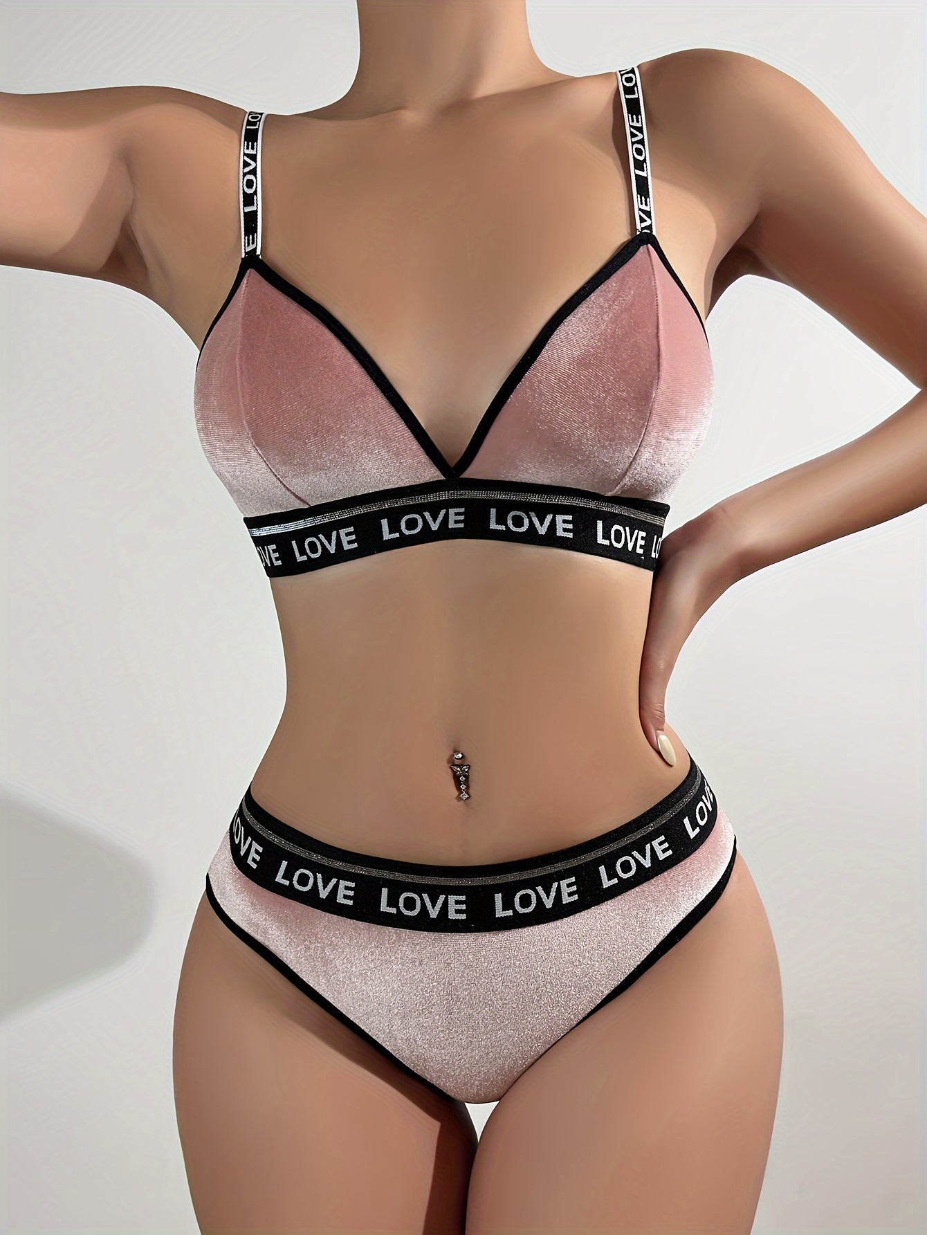 Women's Letter Shoulder Strap Bra and Mid-waist Panty Set- an all-season, comfortable and soft underwear set for daily wear.