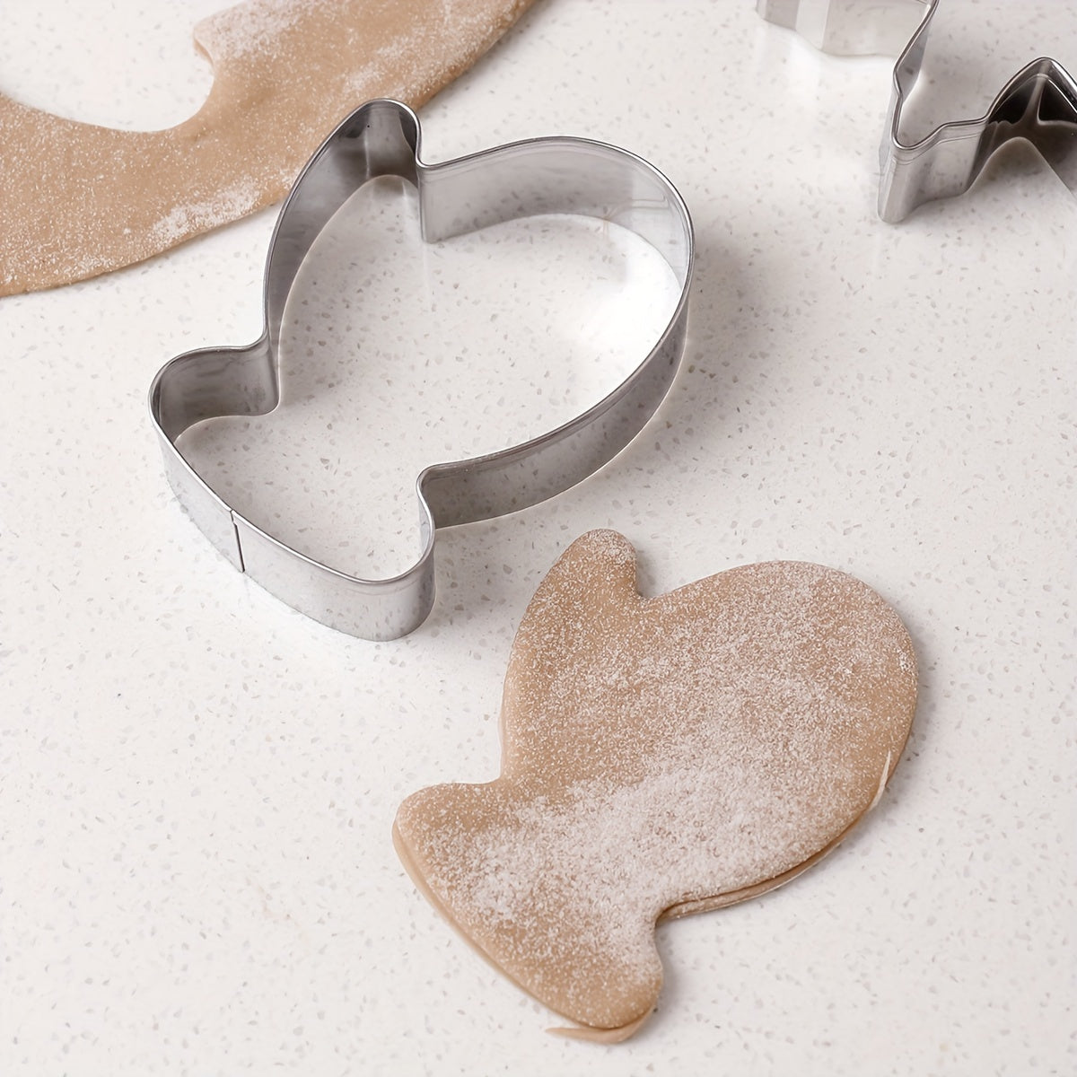 Get into the holiday spirit with our 12-piece Christmas cookie cutter set! Made of durable stainless steel, these festive molds include Christmas-themed shapes perfect for baking holiday cookies, gingerbread, and candy. Add some cheer to your kitchen